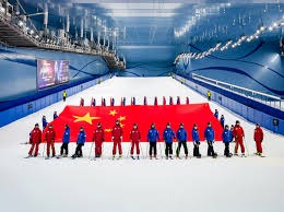 为创收，连最富的NBA也拼了